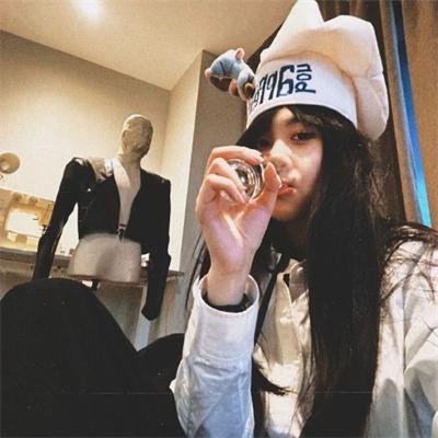 夫人居然不作妖了